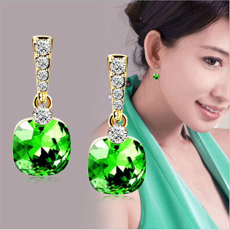 Green Fashion Crystal Earings MH9002
