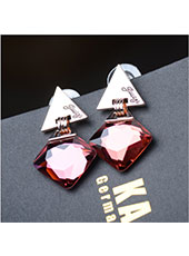 Triangle Style With Red Crystal Earings MH9005