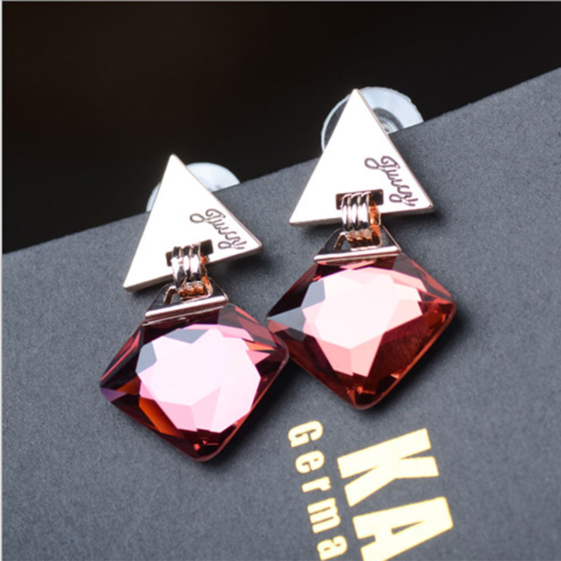 	 Triangle Style With Red Crystal Earings MH9005
