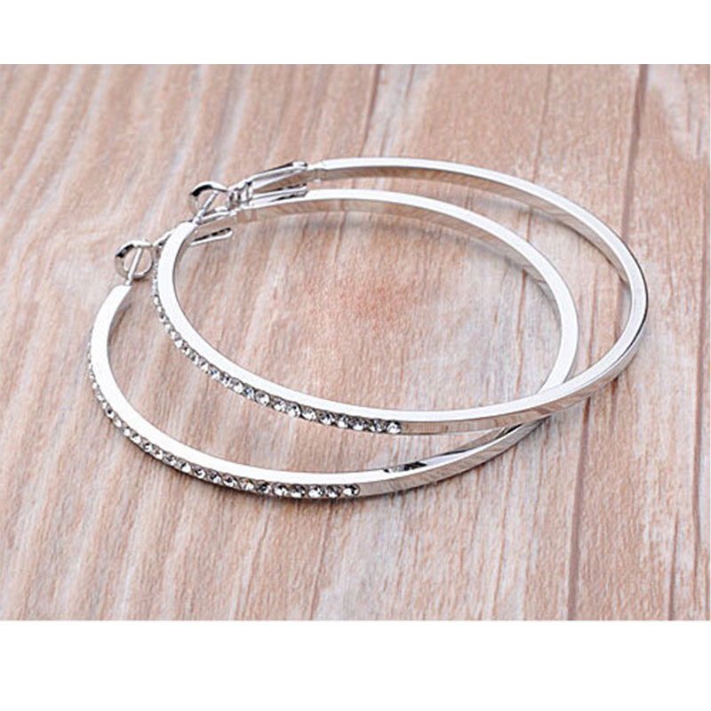 White rhinestone Earings MH9011