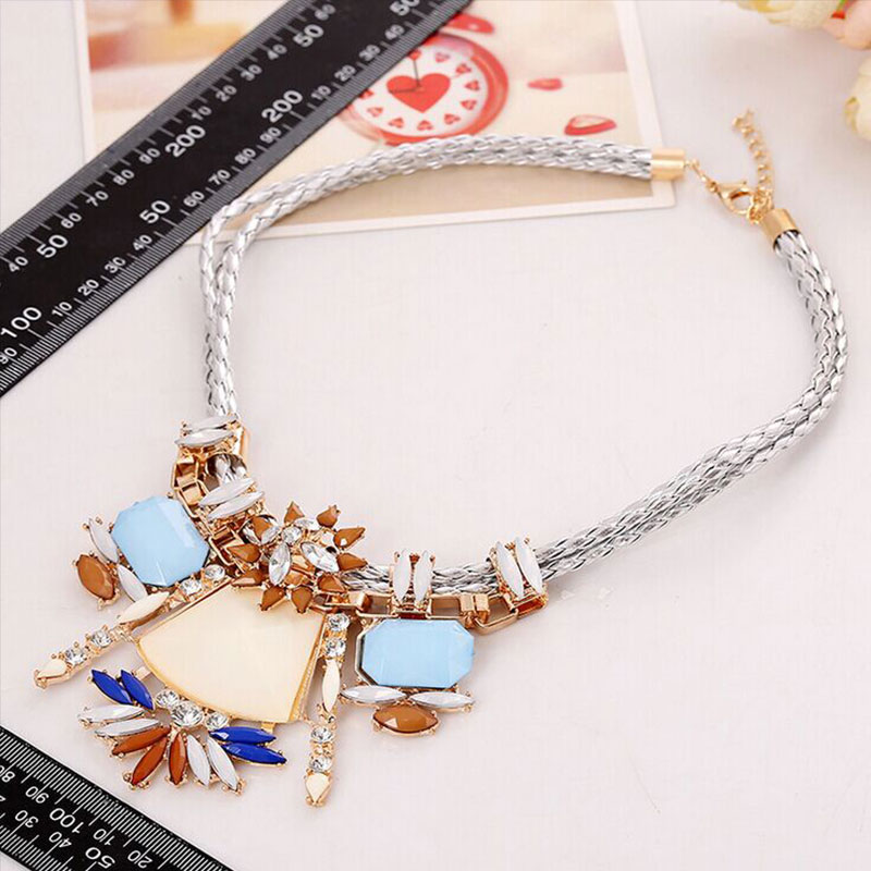 Vintage Gothic Blue Necklace MH9020